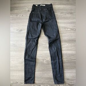 Levi’s Mile High Super Skinny Size 24